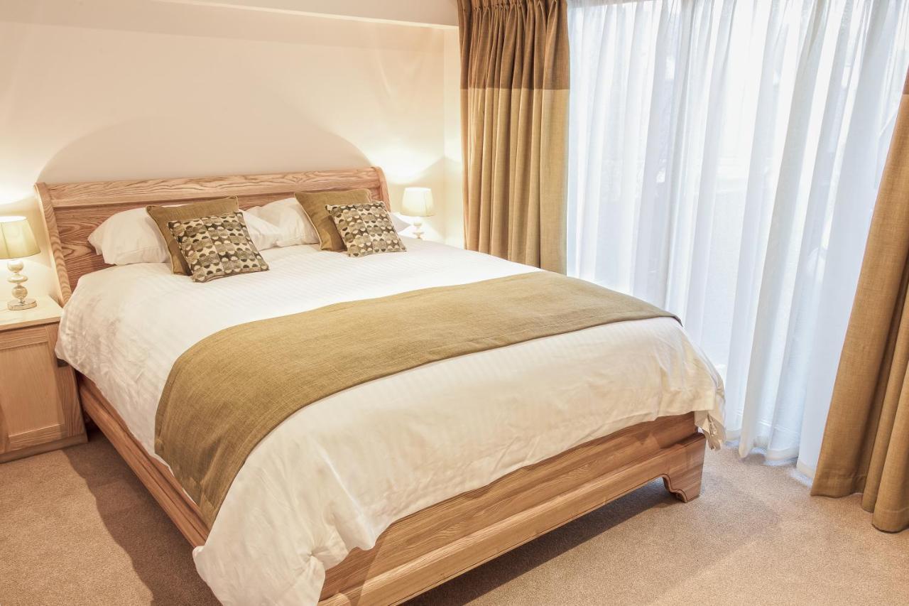 Gwesty'R Emlyn Hotel Newcastle Emlyn Rum bild