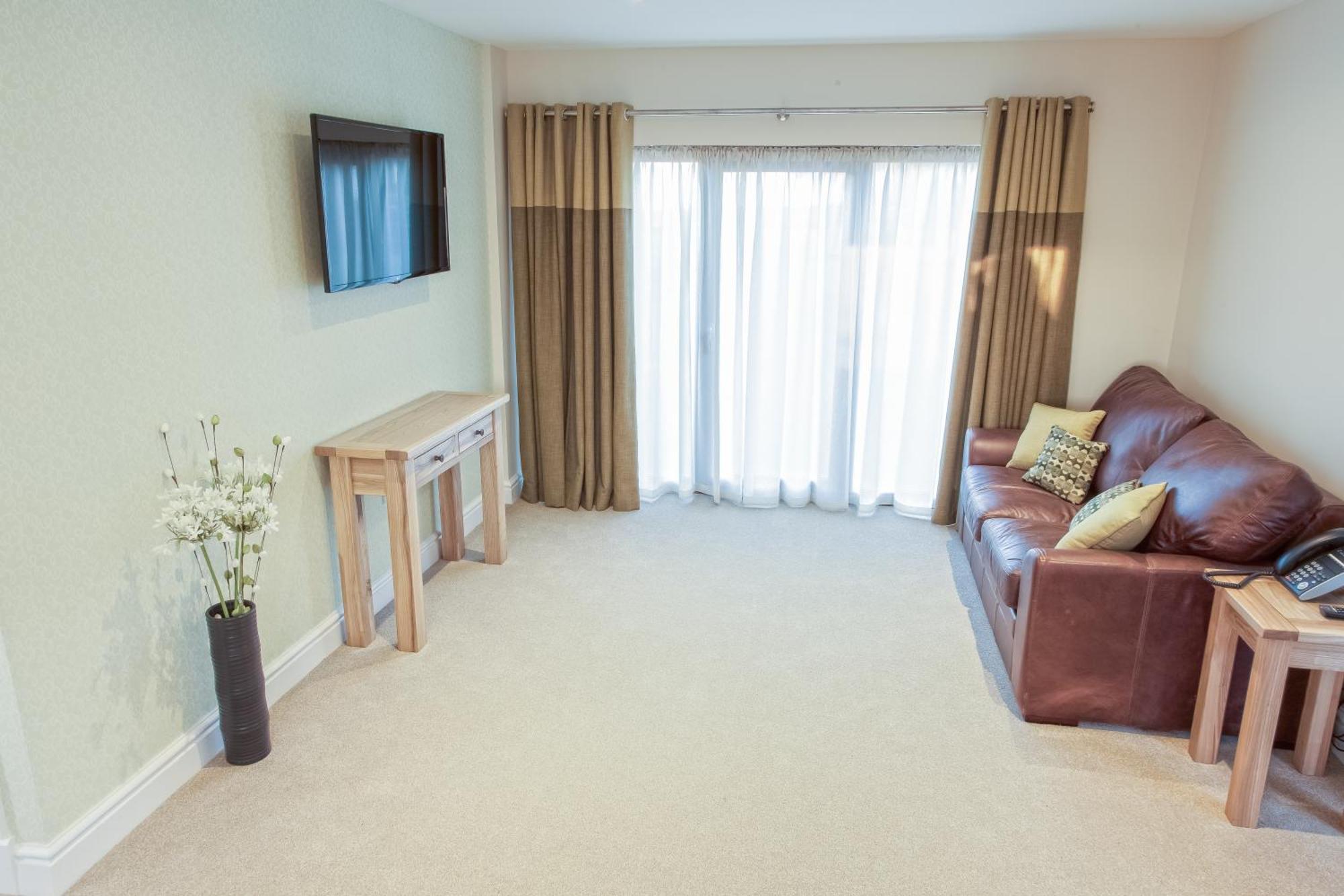 Gwesty'R Emlyn Hotel Newcastle Emlyn Rum bild